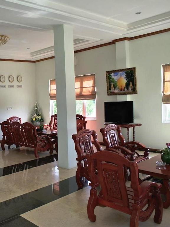 Myat Thinzar Hotel Oattara Thiri Exteriér fotografie